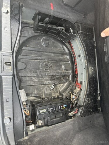 Mercedes E 240 2002, 323,000 km - 2.4 l - Bakı