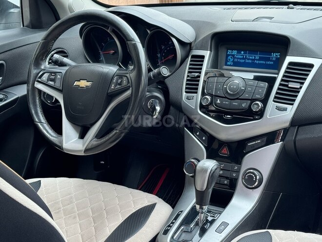 Chevrolet Cruze 2013, 235,000 km - 1.4 l - Gəncə
