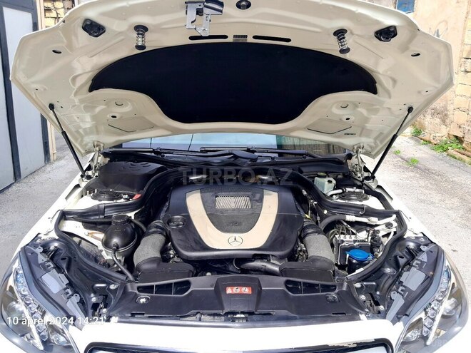 Mercedes E 350 2009, 255,000 km - 3.5 л - Bakı