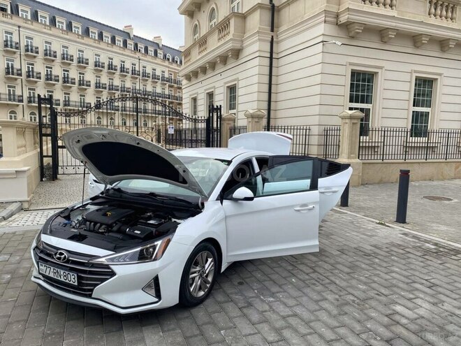Hyundai Elantra 2018, 138,888 km - 2.0 l - Bakı