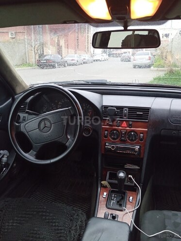 Mercedes C 220 1997, 597,000 km - 2.2 л - Gəncə