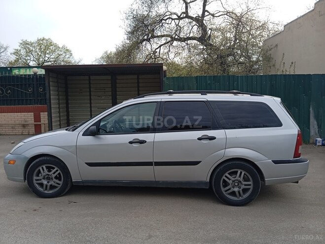 Ford Focus 2000, 218,489 km - 2.0 l - Xaçmaz