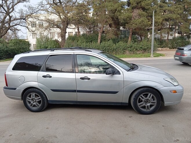 Ford Focus 2000, 218,489 km - 2.0 l - Xaçmaz