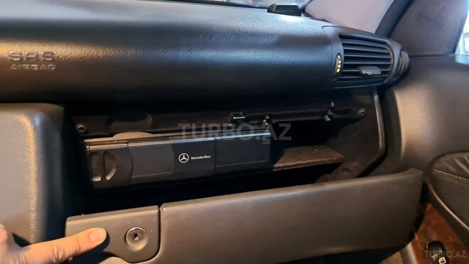 Mercedes C 200 2001, 298,000 km - 2.0 л - Bakı