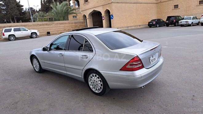 Mercedes C 200 2001, 298,000 km - 2.0 л - Bakı