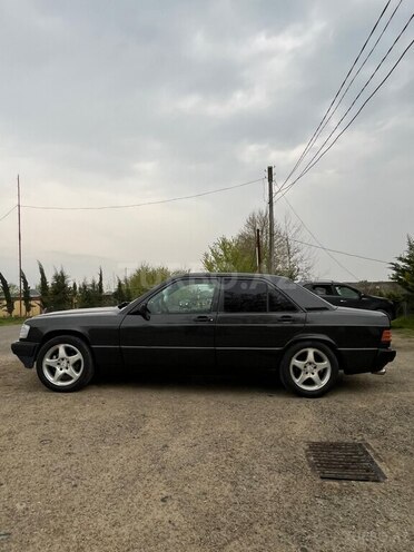 Mercedes 190 1990, 325,645 km - 2.0 л - Lənkəran