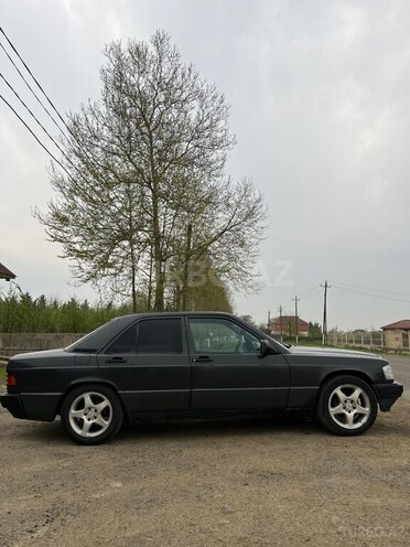 Mercedes 190 1990, 325,645 km - 2.0 л - Lənkəran