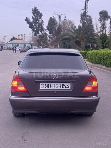 Mercedes C 200 1995, 380,000 km - 2.0 l - Sumqayıt