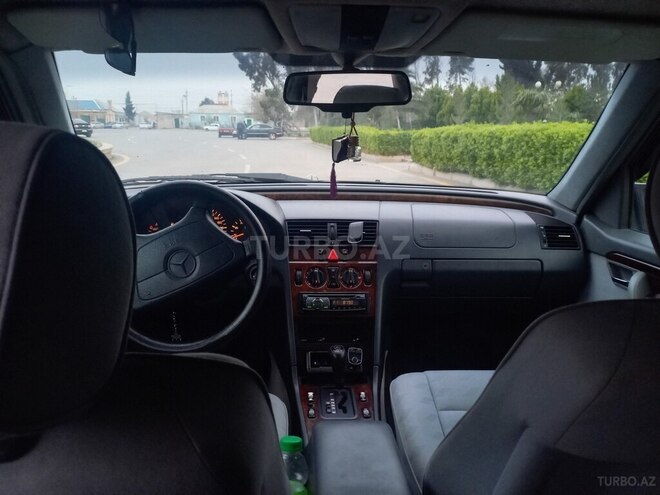 Mercedes C 200 1995, 380,000 km - 2.0 l - Sumqayıt