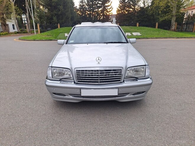Mercedes C 240 1999, 243,000 km - 2.4 l - Mingəçevir