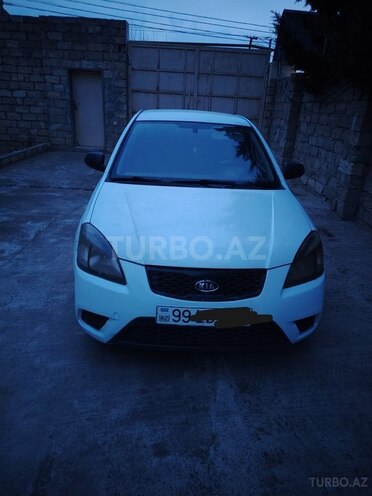 Kia Rio 2010, 3,000,000 km - 1.4 l - Bakı