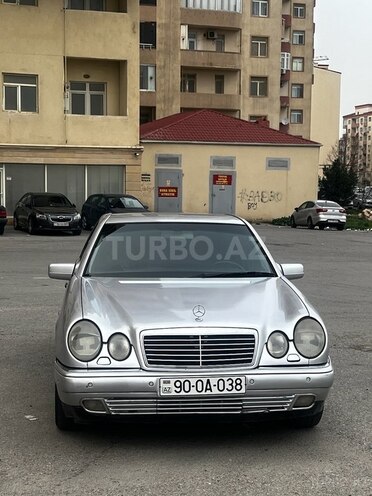 Mercedes E 240 1998, 432,000 km - 2.4 l - Bakı