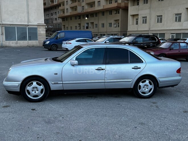 Mercedes E 240 1998, 432,000 km - 2.4 l - Bakı