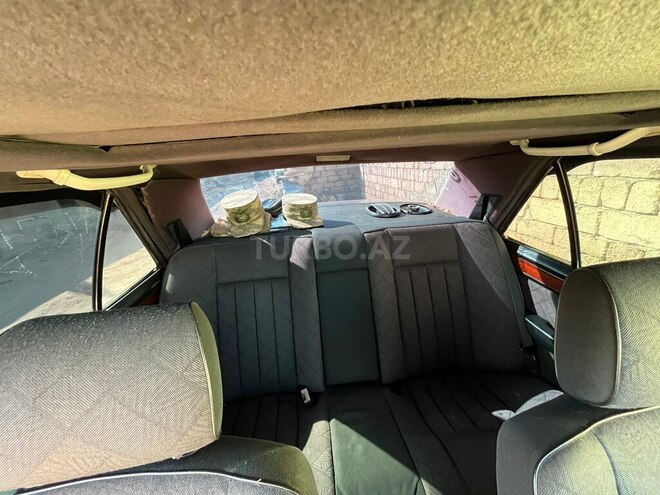 Mercedes E 220 1994, 414,000 km - 2.2 л - Bakı