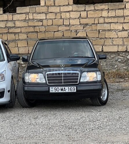 Mercedes E 220 1994, 414,000 km - 2.2 л - Bakı