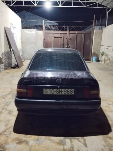 Opel Vectra 1994, 200,000 km - 2.0 l - Bakı