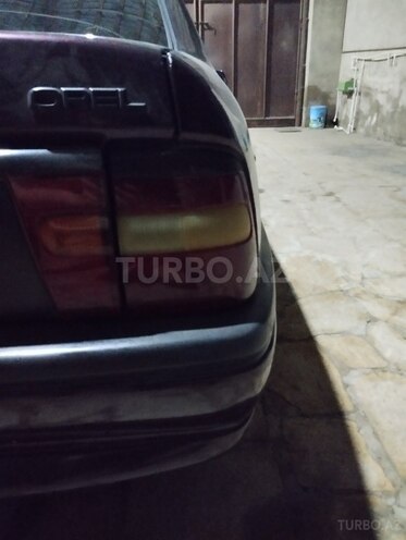 Opel Vectra 1994, 200,000 km - 2.0 l - Bakı