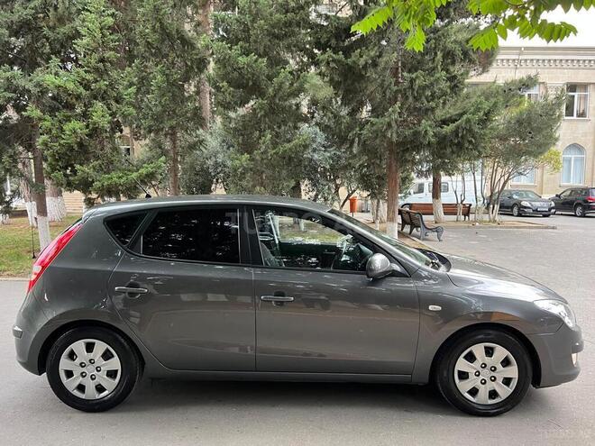 Hyundai i30 2008, 240,000 km - 1.6 l - Bakı