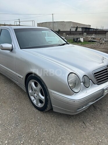 Mercedes E 280 2000, 320,000 km - 2.8 l - Bakı