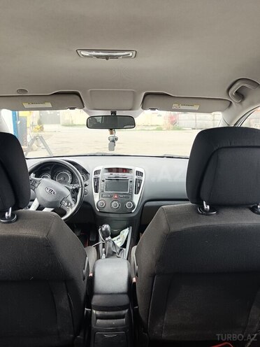 Kia Ceed 2011, 208,000 km - 1.4 l - Sumqayıt