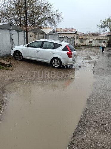 Kia Ceed 2011, 208,000 km - 1.4 l - Sumqayıt