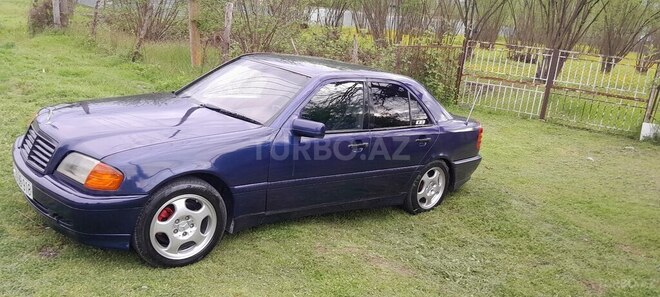 Mercedes C 180 1995, 116,800 km - 1.8 l - Zaqatala