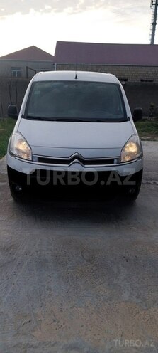 Citroen Berlingo 2012, 211,000 km - 1.6 l - Bakı