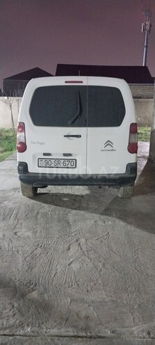 Citroen Berlingo 2012, 211,000 km - 1.6 l - Bakı