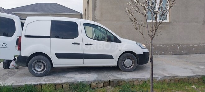 Citroen Berlingo 2012, 211,000 km - 1.6 l - Bakı