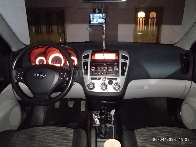 Kia Ceed 2009, 194,670 km - 1.4 l - Gəncə