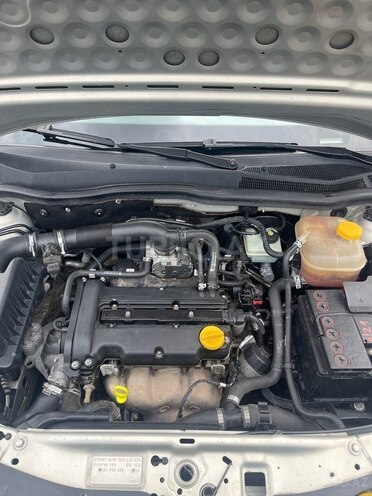 Opel Astra 2005, 264,585 km - 1.4 l - Gəncə