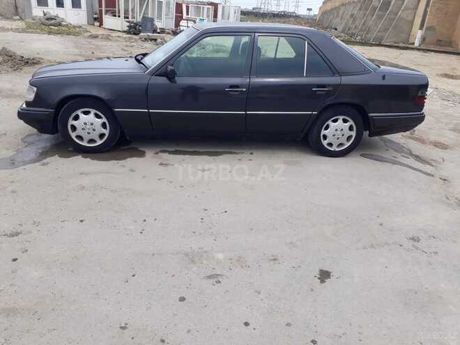 Mercedes E 300 1993, 514,000 km - 3.0 l - Bakı