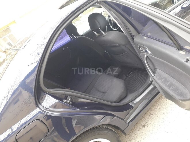Mercedes C 200 2000, 265,789 km - 2.0 l - Sumqayıt