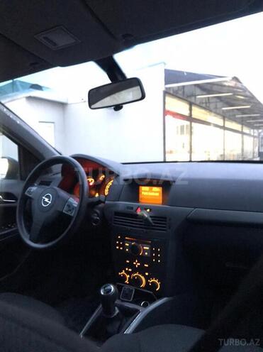 Opel Astra 2004, 310,000 km - 1.4 l - Bakı