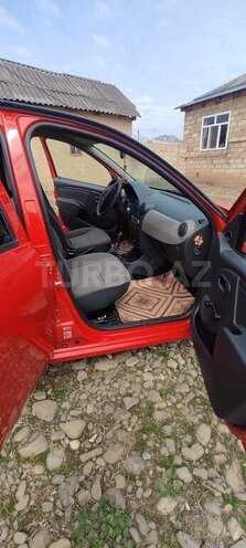 Dacia Sandero 2019, 99,000 km - 1.0 л - Qusar