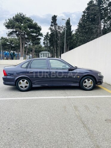 Opel Vectra 1996, 245,000 km - 1.8 l - Sumqayıt