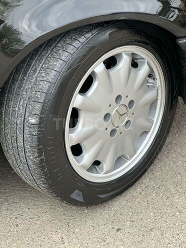 Mercedes C 230 1998, 310,000 km - 2.3 л - Saatlı