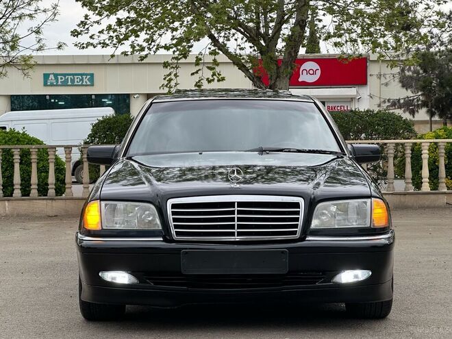 Mercedes C 230 1998, 310,000 km - 2.3 л - Saatlı