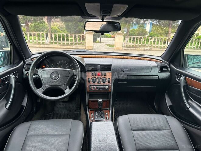 Mercedes C 230 1998, 310,000 km - 2.3 л - Saatlı