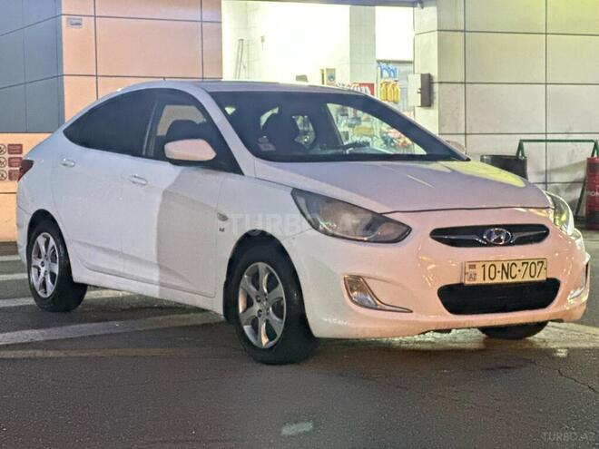 Hyundai Accent 2011, 359,000 km - 1.6 l - Bakı