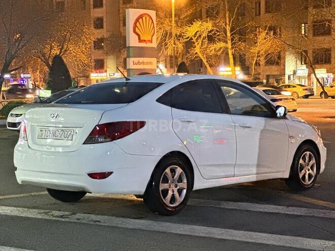 Hyundai Accent 2011, 359,000 km - 1.6 l - Bakı