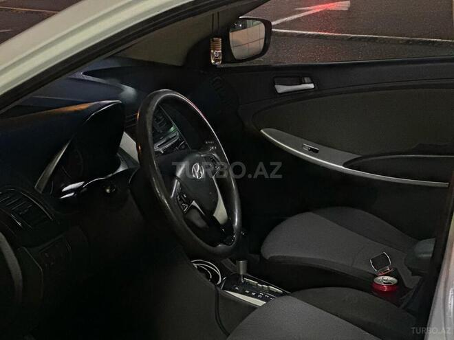 Hyundai Accent 2011, 359,000 km - 1.6 l - Bakı
