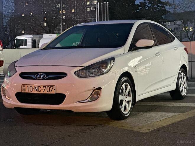 Hyundai Accent 2011, 359,000 km - 1.6 l - Bakı