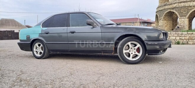 BMW 525 1988, 865,875 km - 2.5 l - Şabran