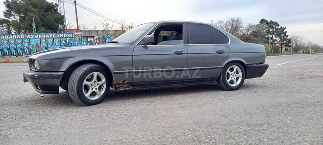 BMW 525 1988, 865,875 km - 2.5 l - Şabran