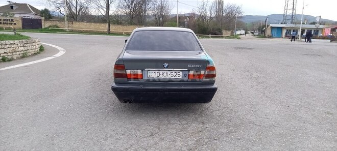 BMW 525 1988, 865,875 km - 2.5 l - Şabran