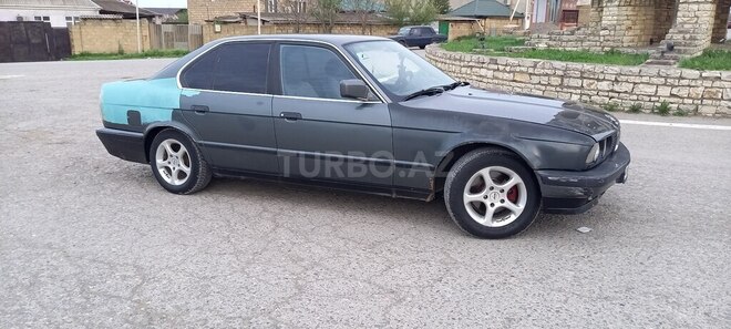 BMW 525 1988, 865,875 km - 2.5 l - Şabran