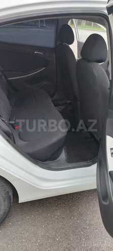 Hyundai Accent 2011, 175,000 km - 1.6 l - Mingəçevir