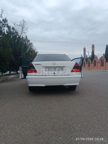 Mercedes C 180 1995, 235,288 km - 1.8 l - Gəncə