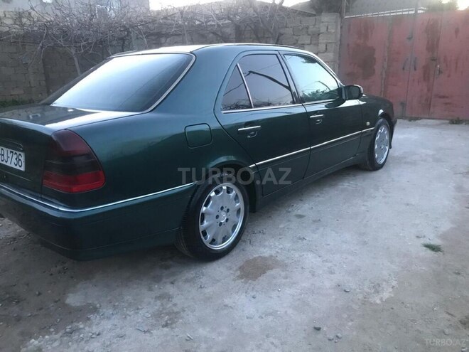 Mercedes C 240 1998, 240,000 km - 2.4 l - Bakı